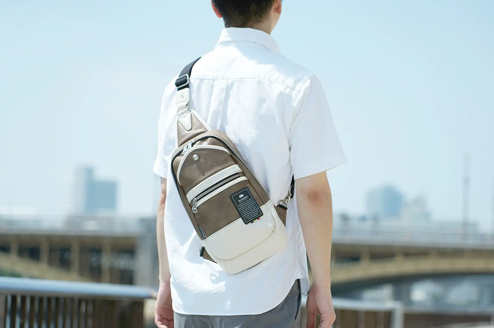 30代お父さんに贈りたい！実用的なショルダーバッグのランキング