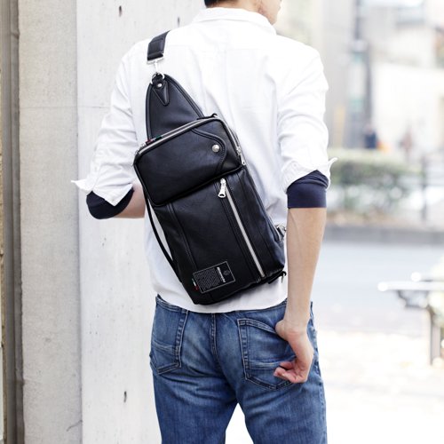 公式 Bianchi ビアンキ 3wayボディバッグ Tbpi 06 バッグメーカー直営 T2o Online Store 公式 Bianchi ビアンキ 3wayボディバッグ Tbpi 06 バッグメーカー直営 T2o Online Store
