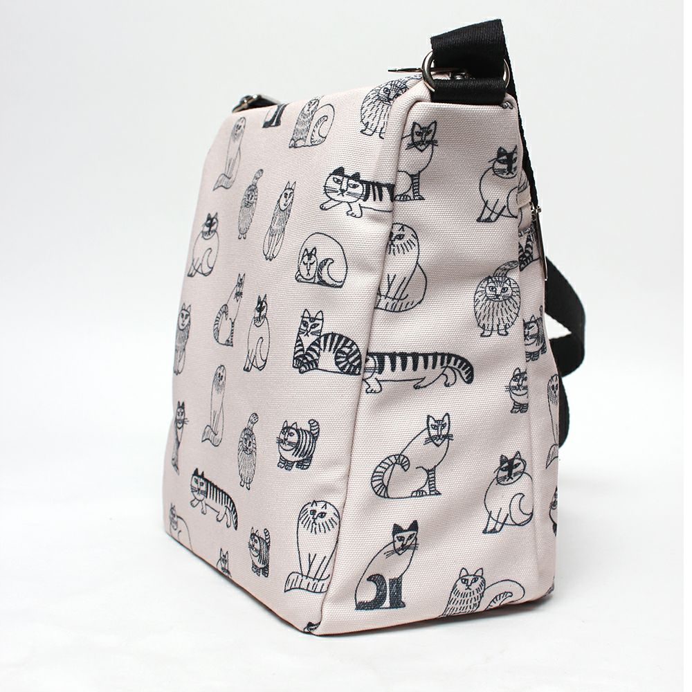 ショルダーバッグ