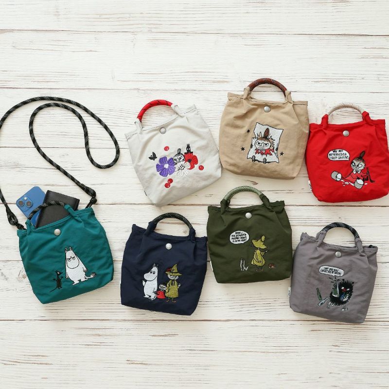 注目の福袋をピックアップ！ 公式]MOOMIN ムーミン 刺繍のデザインが可愛いナイロンバッグ | その他