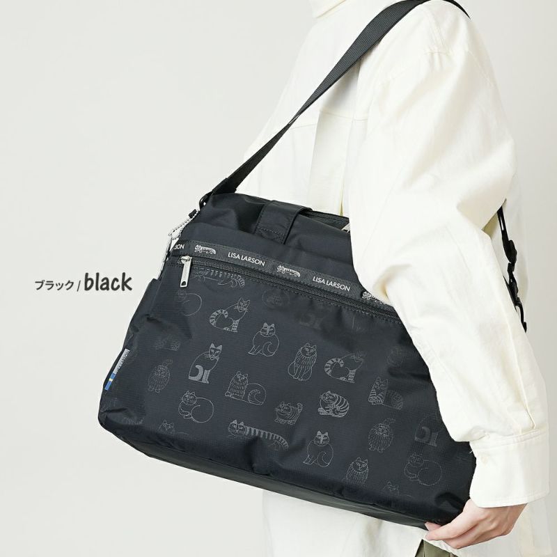 LISA LARSON(リサラーソン)可愛いのに機能的、マイキーと一緒お出かけ